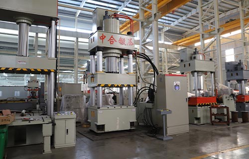 500噸四柱液壓機(jī)性能特點(diǎn)及技術(shù)參數(shù)有哪些？
